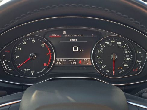 Used 2022 Audi Q5 2.0T Premium w/ Convenience Package image 42