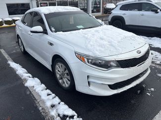 Used 2018 Kia Optima LX w/ 17" Alloy Wheels Package video 1
