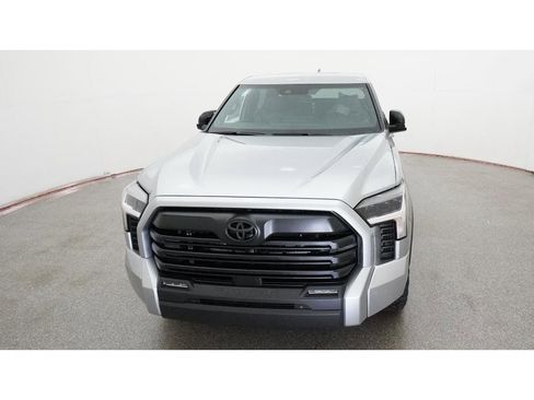 New 2026 Toyota Tundra SR5 AWD/4WD image 32