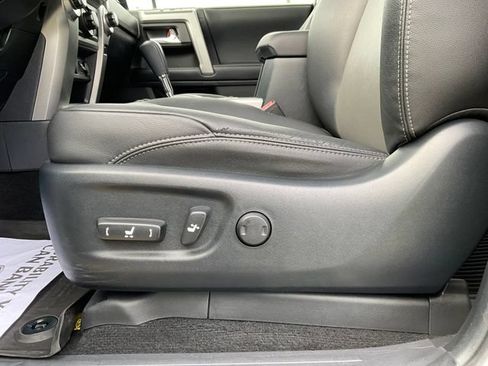 Used 2019 Toyota 4Runner SR5 Premium RWD image 14