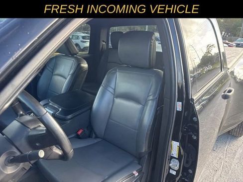 Used 2023 RAM 3500 Tradesman w/ Chrome Appearance Group image 12