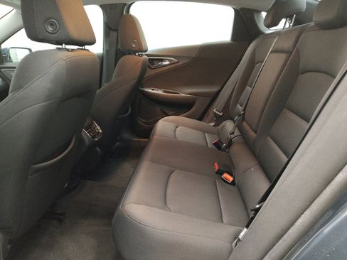Used 2020 Chevrolet Malibu LT FWD image 18
