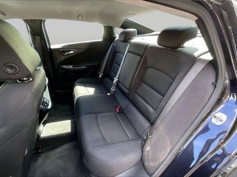 Used 2022 Chevrolet Malibu LT FWD image 25