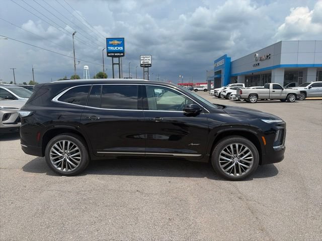 New 2026 Buick Enclave Avenir w/ Super Cruise Package FWD image 7