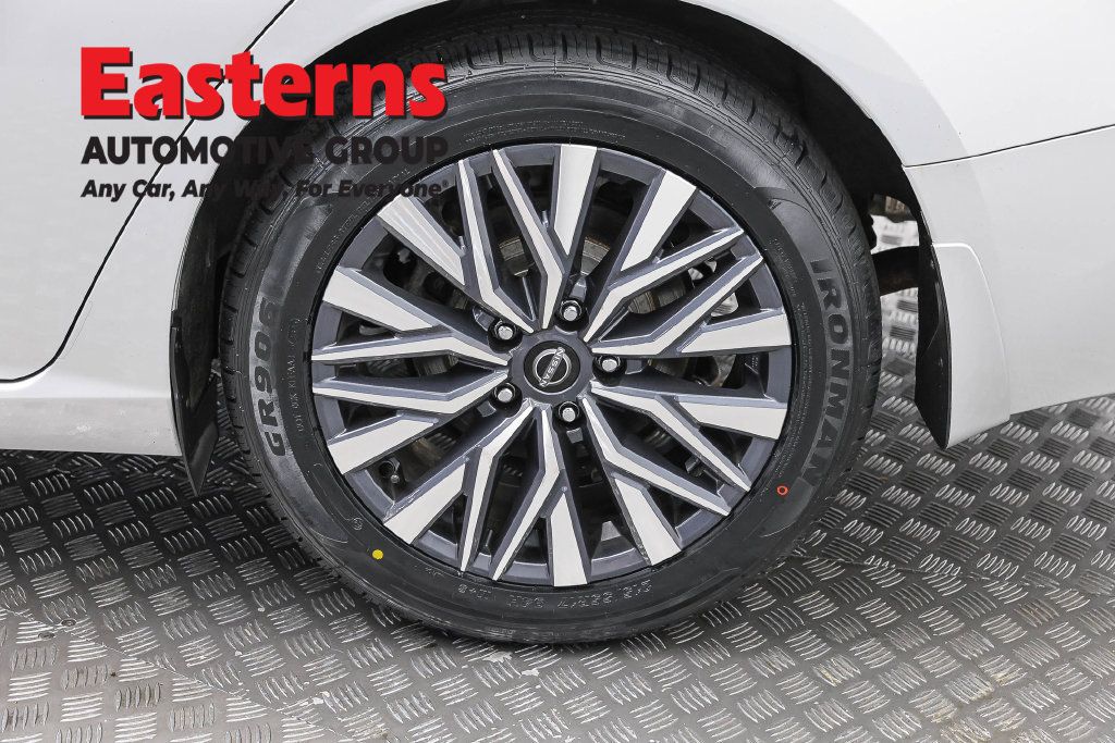 Used 2023 Nissan Altima 2.5 SV FWD image 35