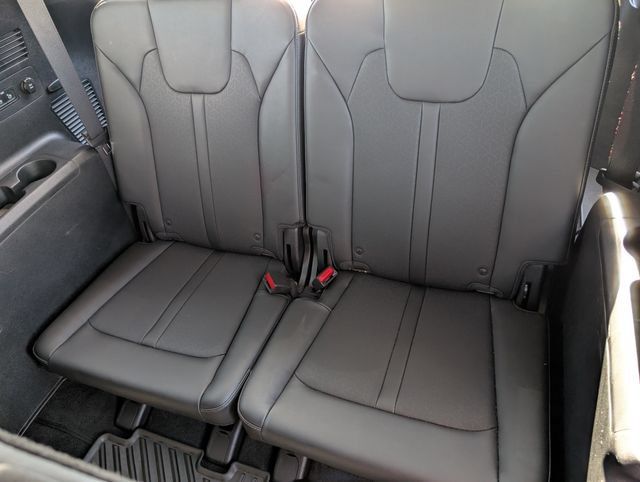 Used 2022 Kia Sorento S AWD/4WD image 32