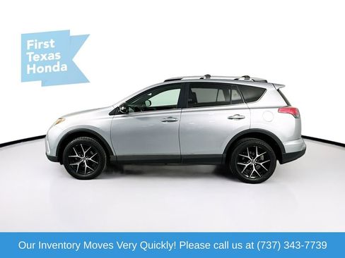 Used 2016 Toyota RAV4 SE image 4