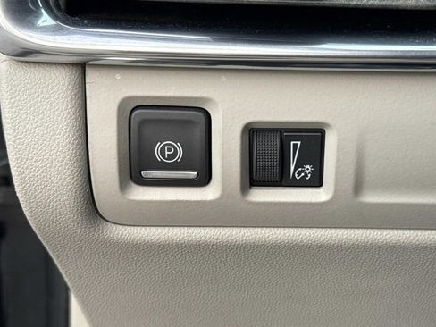 Used 2019 Cadillac XT4 Luxury image 42