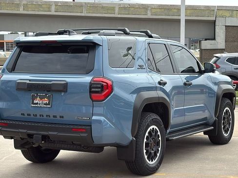 New 2026 Toyota 4Runner TRD Off-Road Premium AWD/4WD image 5