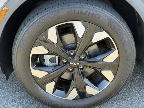 Used 2023 Kia Sportage X-Line w/ X-Line Premium Package AWD/4WD image 35