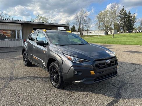 Used 2024 Subaru Crosstrek 2.5i Wilderness AWD/4WD image 31