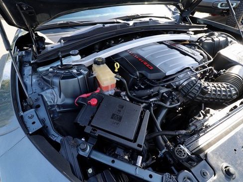 Used 2023 Chevrolet Camaro LT w/ RS Package image 29