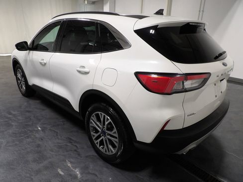 Used 2021 Ford Escape SEL w/ Technology Package AWD/4WD image 5