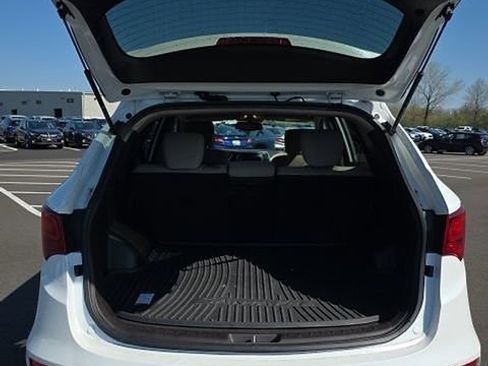 Used 2017 Hyundai Santa Fe Sport image 6