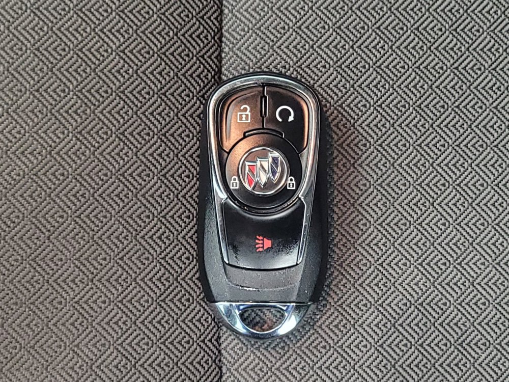 Used 2021 Buick Encore GX Select FWD image 32