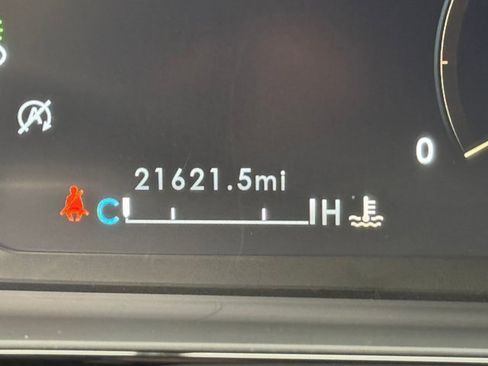 Used 2022 Lincoln Corsair Reserve w/ Equipment Group 201A image 16