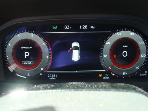 Used 2026 Nissan Rogue SL AWD/4WD image 13