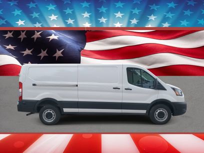 New 2025 Ford Transit 150 Low Roof