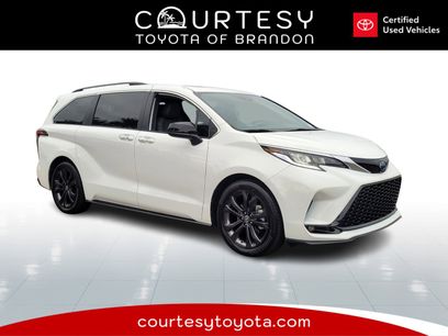 Certified 2022 Toyota Sienna XSE
