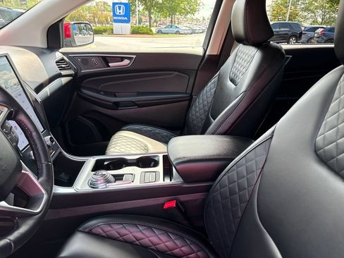 Used 2024 Ford Edge Titanium AWD/4WD image 14