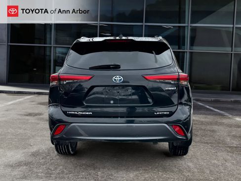 Used 2020 Toyota Highlander Limited image 11