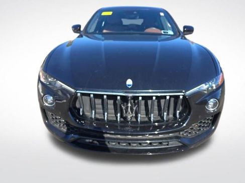 Used 2023 Maserati Levante GT image 2