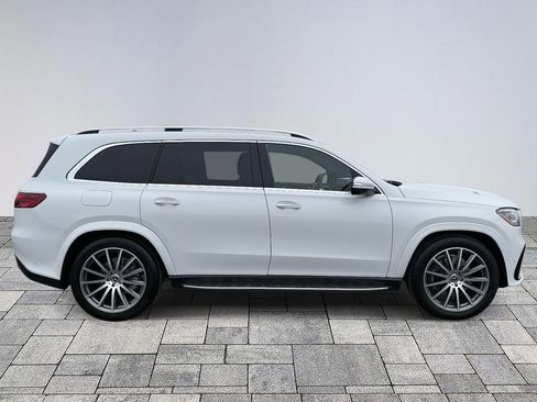 Certified 2026 Mercedes-Benz GLS 580 4MATIC image 8