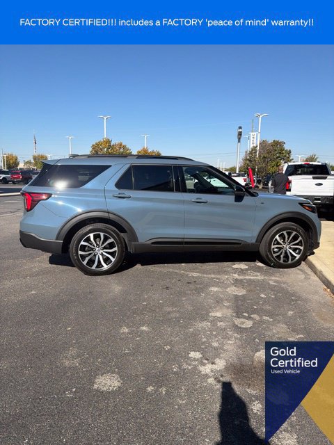 Used 2025 Ford Explorer ST-Line AWD/4WD image 7