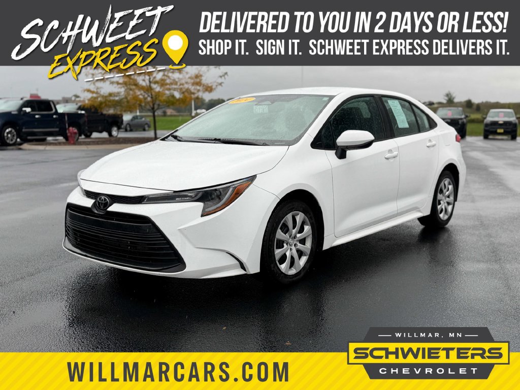 Used 2024 Toyota Corolla LE FWD image 1