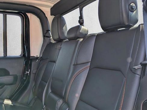 Used 2022 Jeep Gladiator Mojave w/ LED Lighting Group AWD/4WD image 22