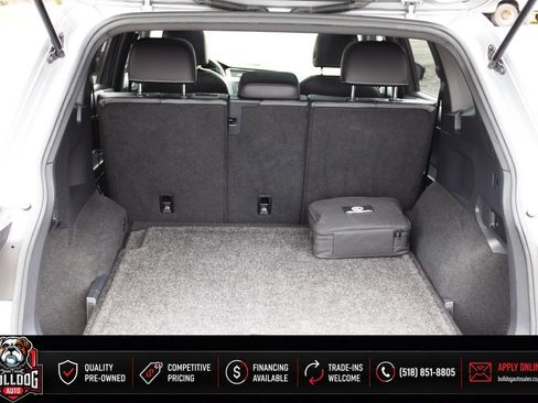Used 2021 Volkswagen Tiguan SE R-Line AWD/4WD image 9