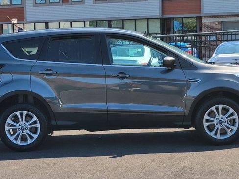 Used 2019 Ford Escape SE AWD/4WD image 5