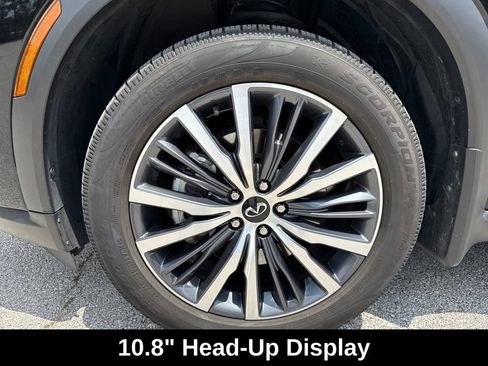 Used 2023 INFINITI QX60 Sensory w/ Vision Package AWD/4WD image 12