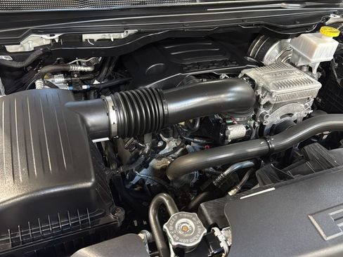 Used 2024 RAM 1500 Limited AWD/4WD image 40