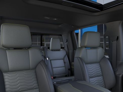 New 2026 Chevrolet Silverado 1500 ZR2 AWD/4WD image 24