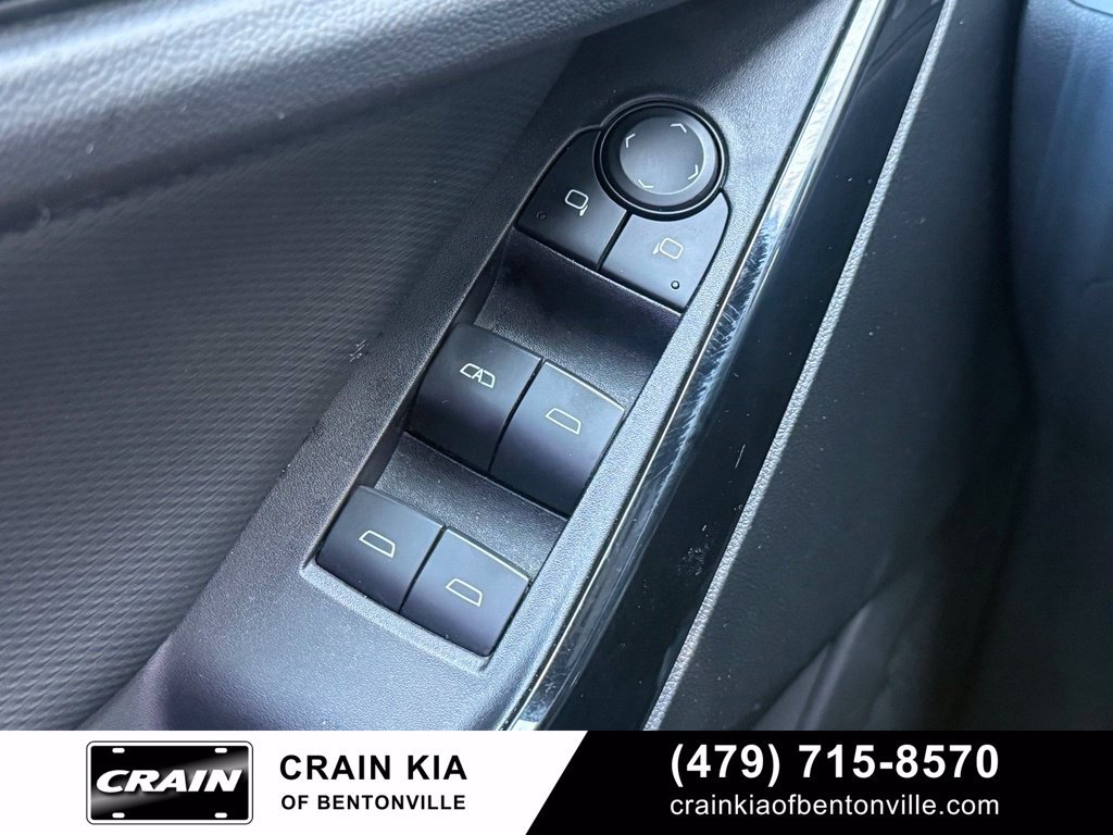 Used 2025 Chevrolet Equinox LT AWD/4WD image 10