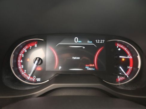 Used 2025 Toyota RAV4 LE FWD image 9