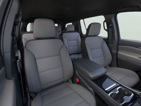 New 2026 Chevrolet Traverse LT w/ Driver Confidence Package FWD image 16
