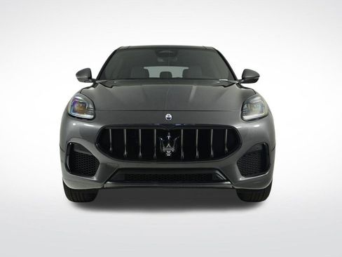 Used 2025 Maserati Grecale GT image 8