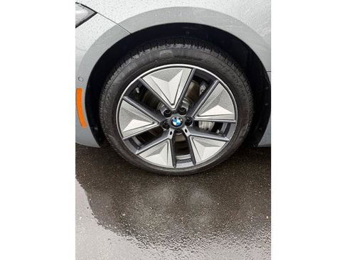 Used 2025 BMW i4 xDrive40i w/ Premium Package image 5