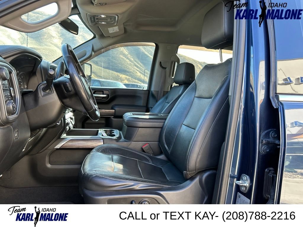 Used 2020 Chevrolet Silverado 3500 LTZ w/ LTZ Plus Package AWD/4WD image 23