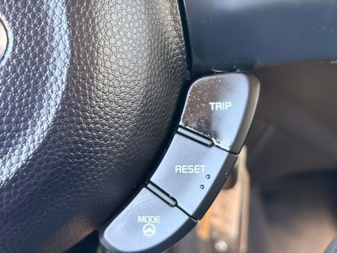 Used 2015 Kia Soul FWD image 26