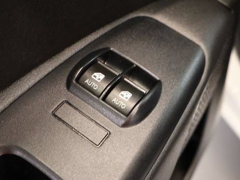 Used 2022 RAM ProMaster City Tradesman FWD image 11