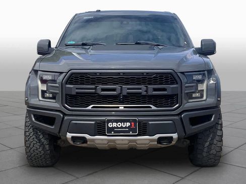 Used 2018 Ford F150 Raptor w/ Equipment Group 802A Luxury AWD/4WD image 4
