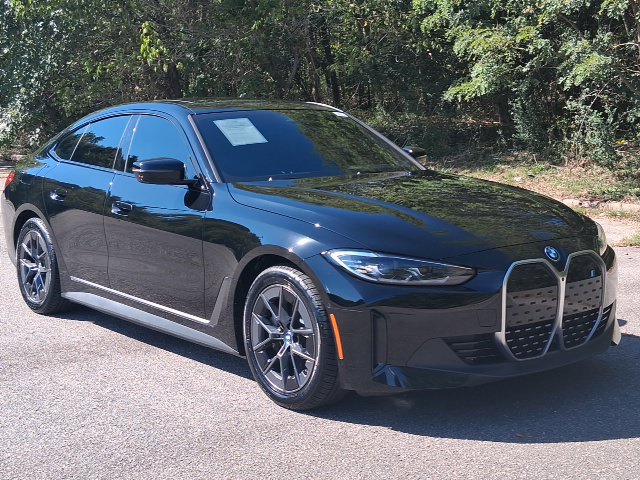 Used 2023 BMW i4 eDrive40 w/ Premium Package RWD image 7