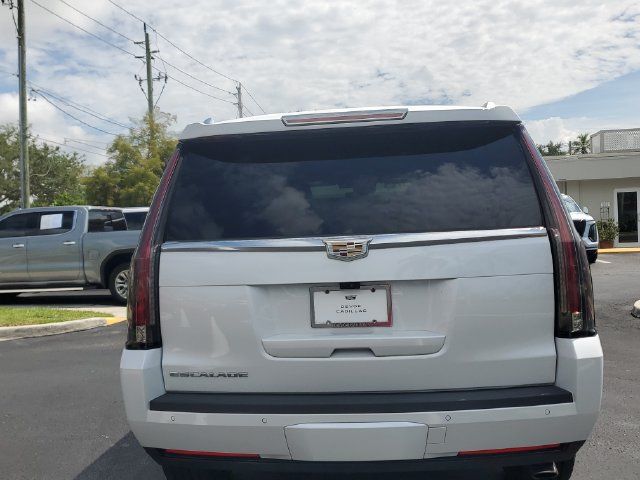 Used 2020 Cadillac Escalade Platinum AWD/4WD image 13