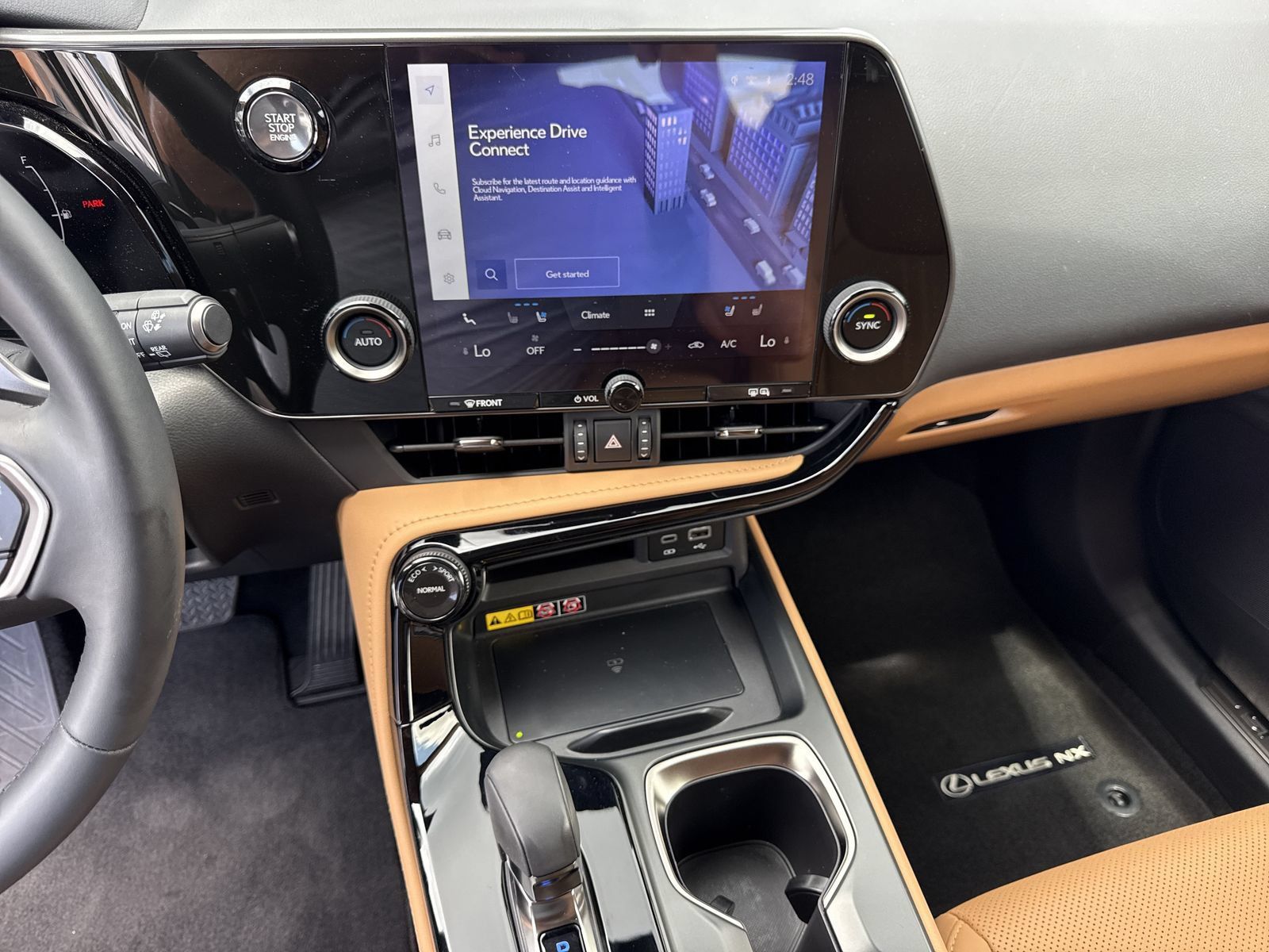 Used 2025 Lexus NX 250 FWD w/ Towing Package (2000 Lbs) image 30