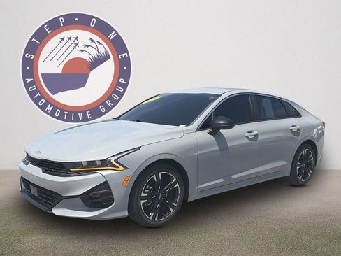 Used 2024 Kia K5 GT-Line w/ GT-Line Premium Package FWD image 2