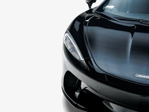 Used 2023 McLaren GT RWD image 20