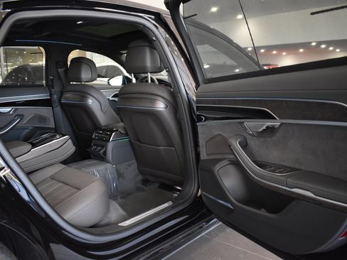 New 2025 Audi A8 L 3.0T image 29